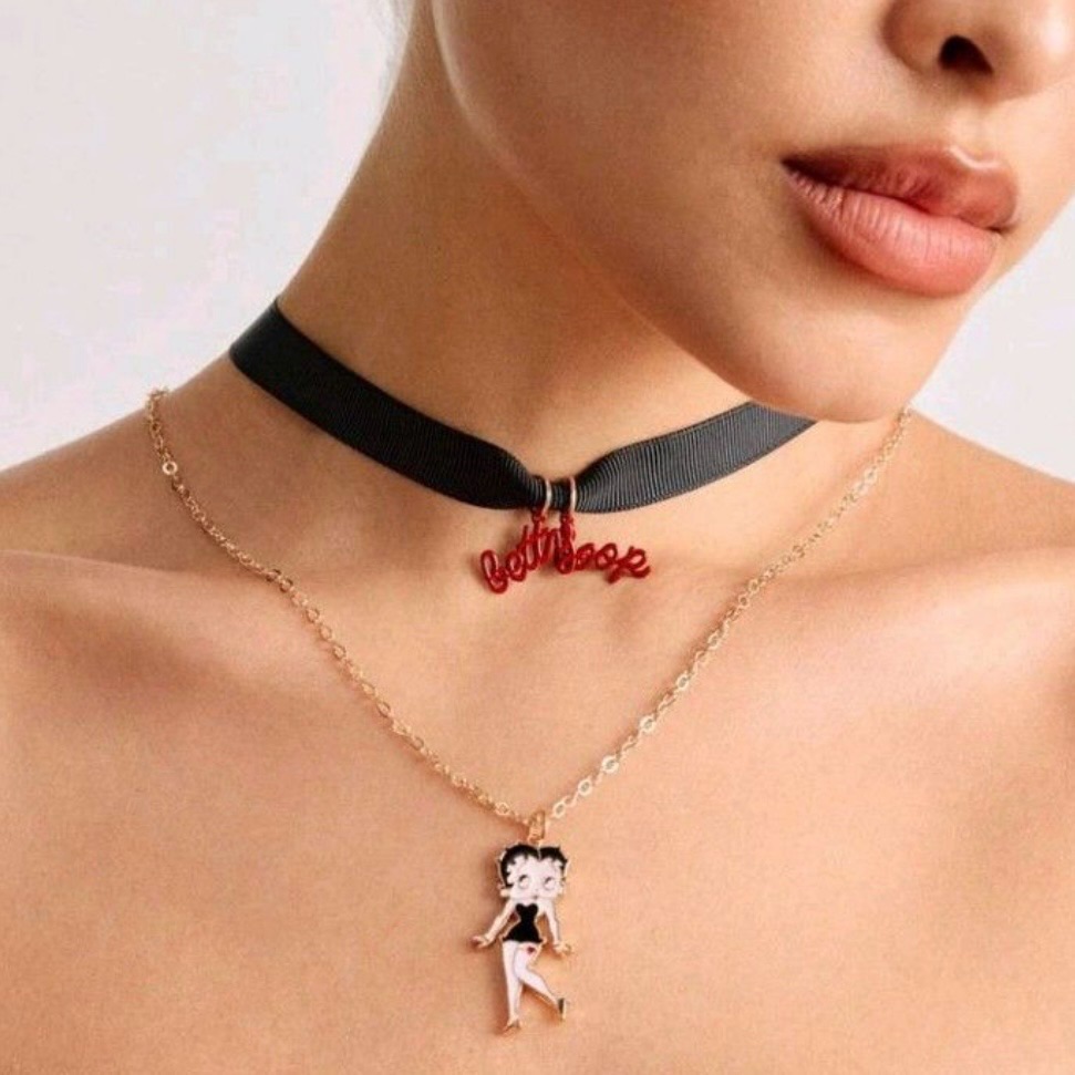 Nwot Betty Boop Chic Necklace Set
